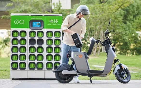 Gogoro se establece en Taiwán como estándar del intercambio de baterías para scooters electricos