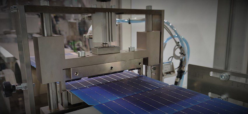 Fabricación de paneles solares europeos en cooperativa